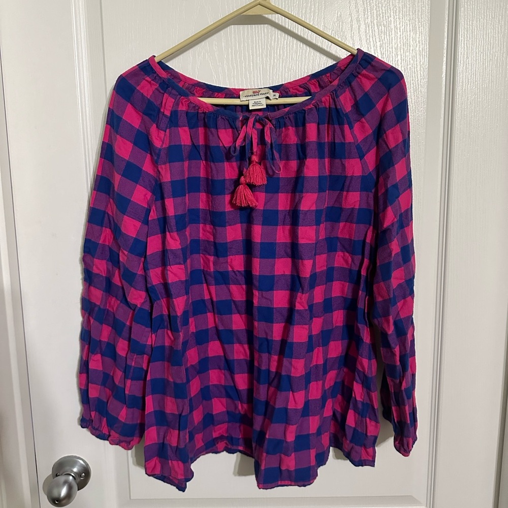 Vineyard Vines Top XL